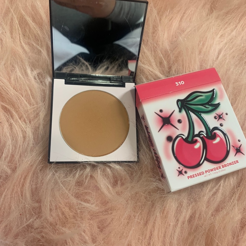 Colourpop bronzer